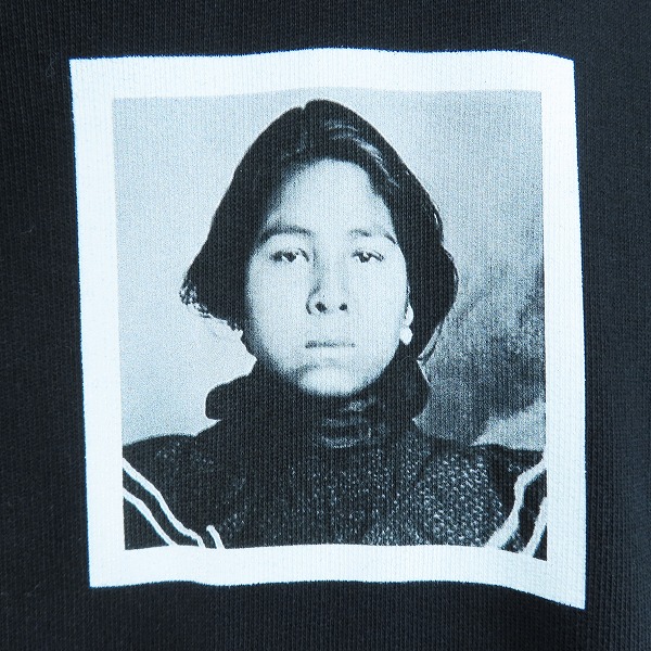 実際に弊社で買取させて頂いた【JPタグ】GIVENCHY/ジバンシー フォトプリント プルオーバーパーカー 17W 7155 653/Sの画像 9枚目