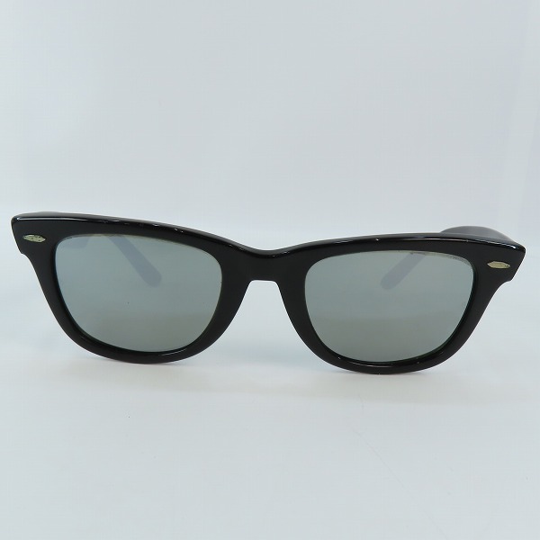 実際に弊社で買取させて頂いたRay-Ban/レイバン B&L/ボシュロム社製 WAYFARER ウェイファーラー サングラス ブラック×シルバー