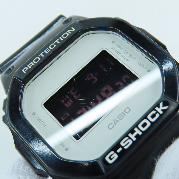 実際に弊社で買取させて頂いたG-SHOCK×MEDICOM TOY/Gショック×メディコムトイ BE＠RBRICK 30周年記念 ベアブリック 限定コラボ DW-5600MT-1JRの画像 4枚目