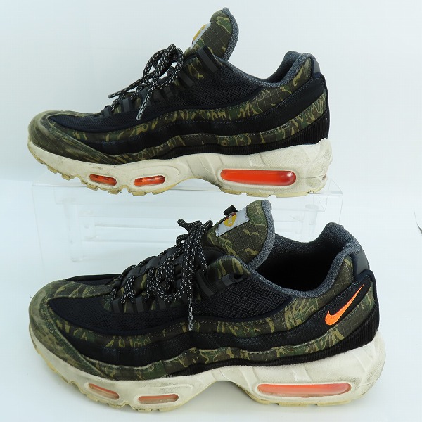 実際に弊社で買取させて頂いたNIKE/ナイキ エアマックス 95 WIP "カーハート" ブラック/トータルオレンジ セイル AV3866-001/26.5の画像 3枚目