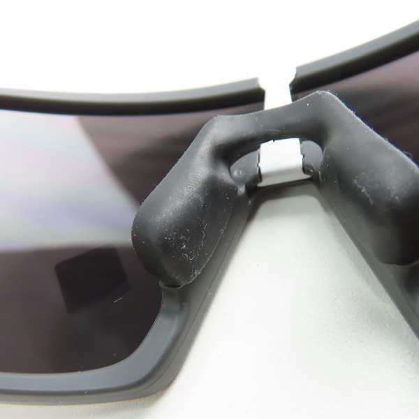 実際に弊社で買取させて頂いたOAKLEY/オークリー SUTRO S/スートロS ユニバーサルフィット スポーツサングラス OO9462-1028  の画像 6枚目