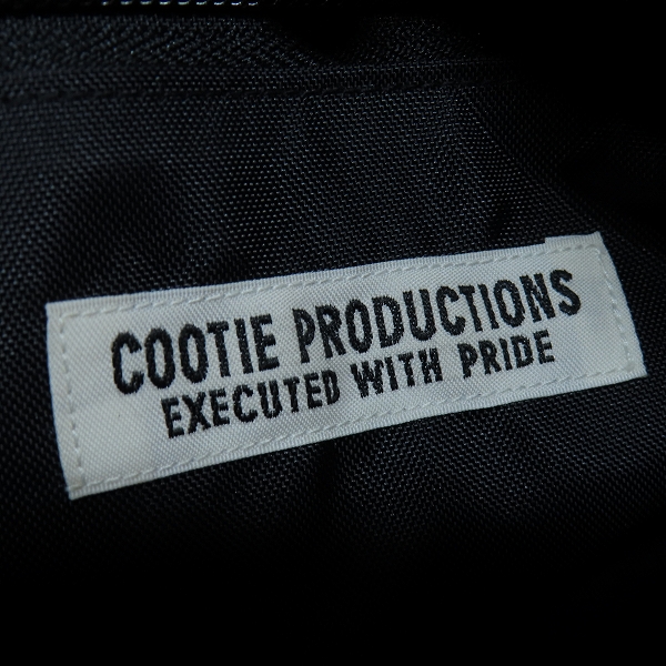 実際に弊社で買取させて頂いたCOOTIE PRODUCTIONS/クーティープロダクションズ ショルダーバッグの画像 4枚目
