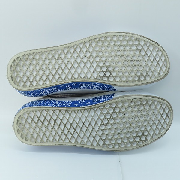 実際に弊社で買取させて頂いたVANS/バンズ STYLE 36 VLT L ペイズリー柄 スニーカー VN0A5FC37WM/27の画像 2枚目