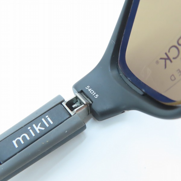 実際に弊社で買取させて頂いたalain mikli×STARCK EYES/アランミクリ×スタルクアイズ ALUX アルミ合金 メタルフレーム 遮光レンズ サングラス P0602.01の画像 7枚目