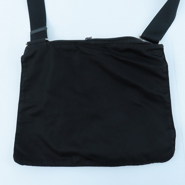 実際に弊社で買取させて頂いた【ジャンク】PRADA/プラダ 三角ロゴプレート ナイロン ショルダーバッグの画像 1枚目