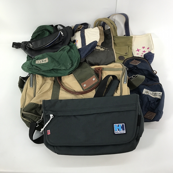 実際に弊社で買取させて頂いた【おまとめ】ナイキ/FCバルセロナ/ダンロップ/チャンピオン 等 ボストンバッグ/リュック/ショルダーバッグ 他の画像 3枚目