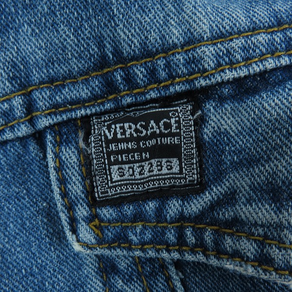 実際に弊社で買取させて頂いたVERSACE/ヴェルサーチ デニムジャケット/Mの画像 3枚目