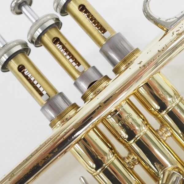 実際に弊社で買取させて頂いた★YAMAHA/ヤマハ CUSTOM YTR-800/YTR800 トランペット ゴールドｘシルバー ハードケース付の画像 4枚目