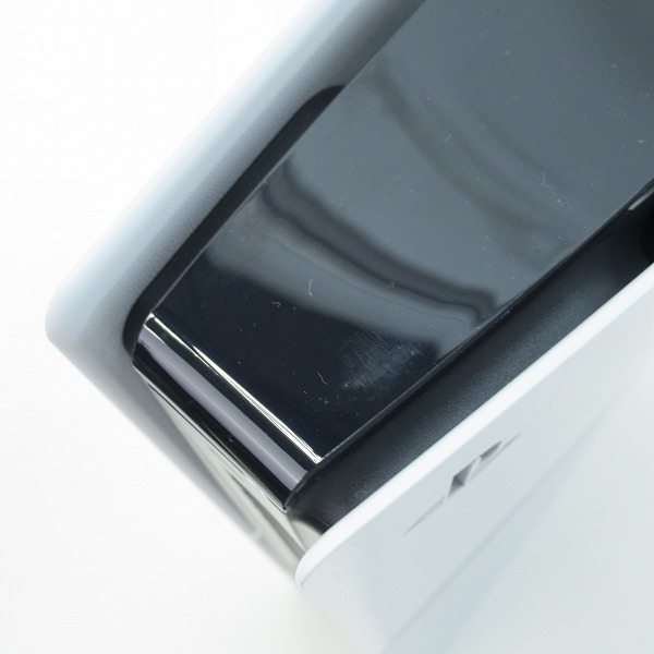 実際に弊社で買取させて頂いたSIE/ソニー PlayStation/プレイステーション/PS5 Digital Edition/デジタルエディション CFI-2000B01/1TB【簡易動作確認済】の画像 7枚目