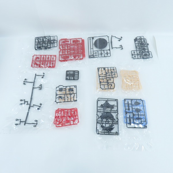 実際に弊社で買取させて頂いた【未組立】KOTOBUKIYA/コトブキヤ メガミデバイス 1/1 カオス アンド プリティ クイーン・オブ・ハート の画像 2枚目