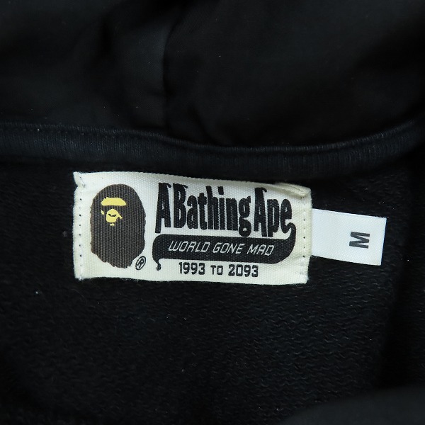 実際に弊社で買取させて頂いたA BATHING APE/アベイシングエイプ シャーク プルオーバー パーカー/Mの画像 2枚目