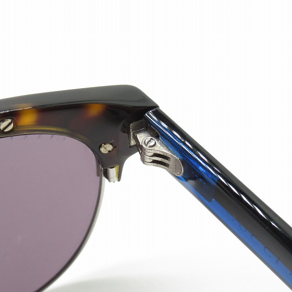 実際に弊社で買取させて頂いたGUCCI/グッチ サイドロゴ/ライン サングラス/アイウェア GG0058SK 04の画像 6枚目