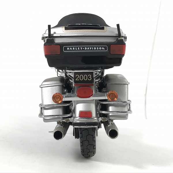 実際に弊社で買取させて頂いたFRANKLIN MINT/フランクリンミント 1/10 The 2003 ハーレーダビッドソンウルトラクラシック Electra Glideの画像 2枚目