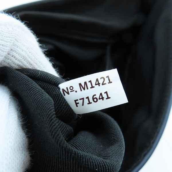 実際に弊社で買取させて頂いたCOACH /コーチ ヘリテージ ウェブ  レザーショルダーバッグ  メンズバッグ　F71641 の画像 7枚目