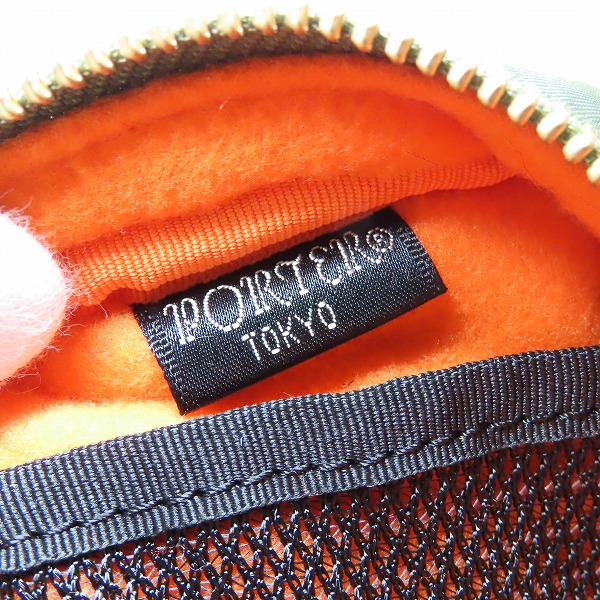 実際に弊社で買取させて頂いた(6)PORTER/ポーター TANKER/タンカー ポーチ カーキの画像 4枚目