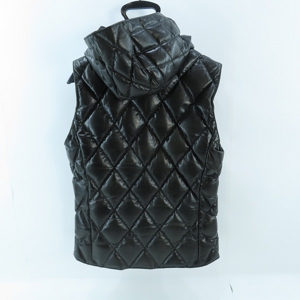 実際に弊社で買取させて頂いたBACKLASH/バックラッシュ レザー ハイネック ダウン ベスト 1526-01/Sの画像 1枚目