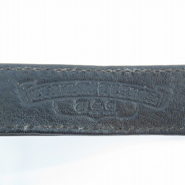 実際に弊社で買取させて頂いたCHROME HEARTS/クロムハーツ 3ボタン2スナップ レザー ブレスレット クロスボタンの画像 6枚目