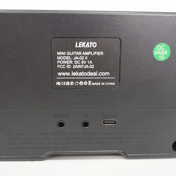 実際に弊社で買取させて頂いた【USBケーブル欠品】LEKATO JA-02 II Bluetooth搭載 5W 充電式ミニギターアンプ/動作確認済の画像 4枚目