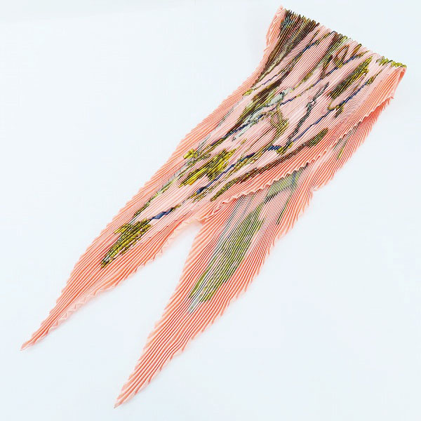 実際に弊社で買取させて頂いたHERMES/エルメス プリーツカレ Memoire d'Hermes エルメスの思い出 シルク スカーフの画像 1枚目