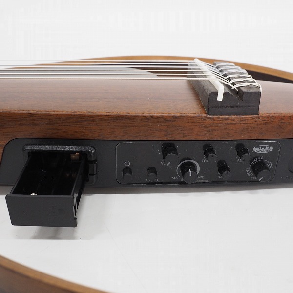 実際に弊社で買取させて頂いた★YAMAHA/ヤマハ SLG200N NT サイレントギター/ナイロン弦 ガットギターの画像 6枚目