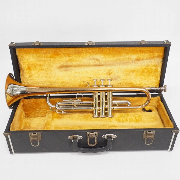 実際に弊社で買取させて頂いた【ジャンク】HOLTON/ホルトン Collegiate トランペット ハードケース付