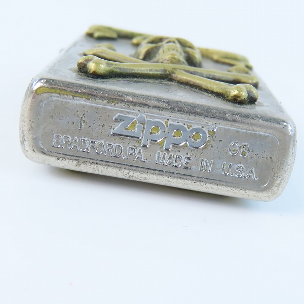実際に弊社で買取させて頂いたZIPPO/ジッポ RUDE GALLERY/ルードギャラリー CHAOS DESIGN スカル 2008年製の画像 3枚目