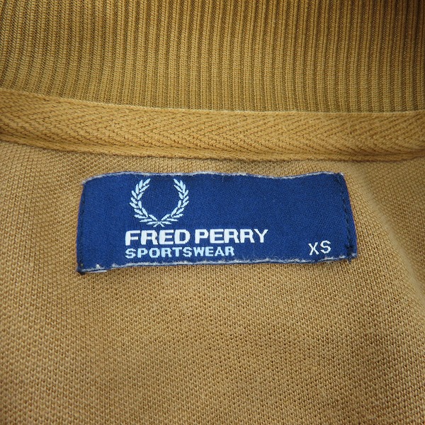 実際に弊社で買取させて頂いたFRED PERRY/フレッドペリー ジップアップ ジャージ トラックジャケット J6600/197/XSの画像 2枚目