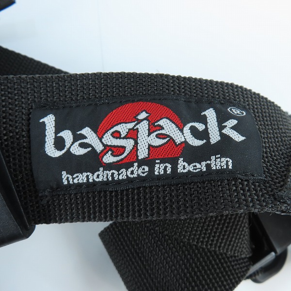 実際に弊社で買取させて頂いたHEADPORTER/ヘッドポーター BLACKBEAUTY メッセンジャーバッグ basiack ストラップ仕様の画像 4枚目