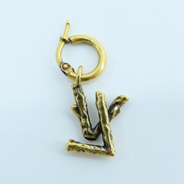実際に弊社で買取させて頂いたLouis Vuitton/ルイヴィトンブックル ドレイユ・LVトゥイッグ アシンメトリーピアス LVロゴ MP2454の画像 2枚目