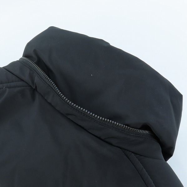 実際に弊社で買取させて頂いた【難有り】PRADA/プラダ ナイロンダウンジャケット SGH654 S142 1G99/52の画像 9枚目