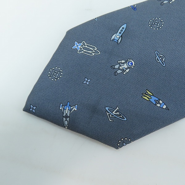 実際に弊社で買取させて頂いたLOUIS VUITTON/ルイヴィトン 宇宙飛行士/ロケット柄 クラヴァット ネクタイ M73281の画像 6枚目