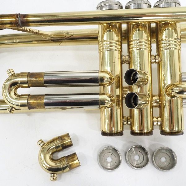 実際に弊社で買取させて頂いた【難あり】Selme/セルマー INVICTA/インビクタ トランペット ハードケース付きの画像 5枚目