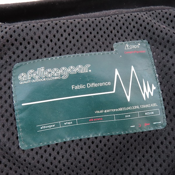 実際に弊社で買取させて頂いたWTAPS×afdicegear/ダブルタップス×エーエフディーアイスギア/マウンテンパーカー/GORE-TEXスノーボードジャケット Mの画像 2枚目