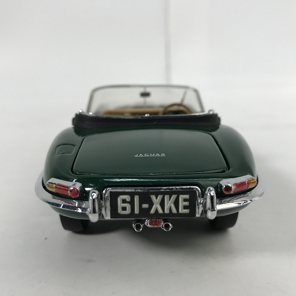 実際に弊社で買取させて頂いたFRANKLIN MINT/フランクリンミント 1/24 ジャガー E-TYPE 1961 グリーン/ミニカーの画像 2枚目