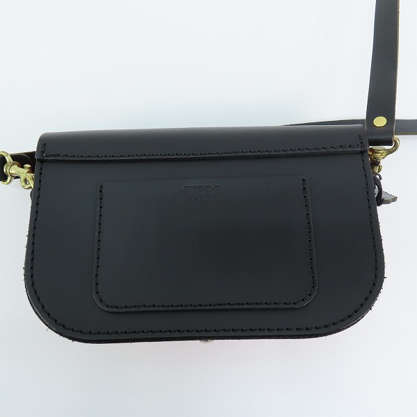 実際に弊社で買取させて頂いたHERZ/ヘルツ 50周年/50th記念 レザー ショルダーバッグ ブラック×レッドの画像 1枚目