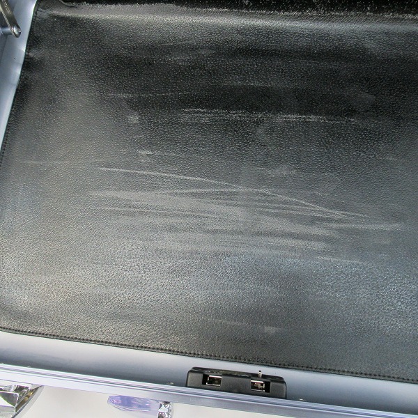 実際に弊社で買取させて頂いたZERO HALLIBURTON/ゼロハリバートン アタッシュケース ブルー系の画像 6枚目