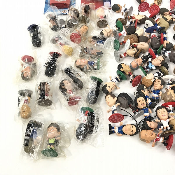 実際に弊社で買取させて頂いた【おまとめ/未開封含む】コリンシアン 他 プロスターズ/スーパースター人形 等 サッカー フィギュア/キーホルダー/バンド の画像 3枚目