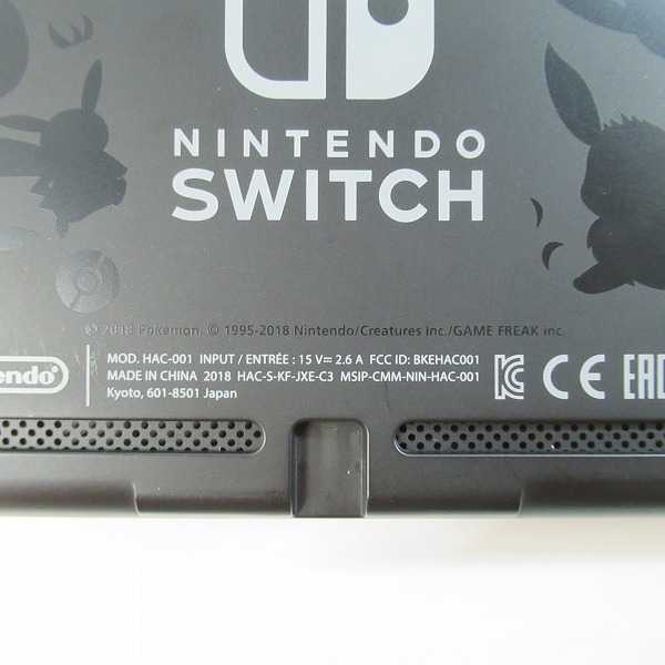 実際に弊社で買取させて頂いた任天堂 Nintendo Switch/ニンテンドー スイッチ 本体 Let s GO ピカチュウ/イーブイ デザイン HAC-001/015/016/007の画像 3枚目