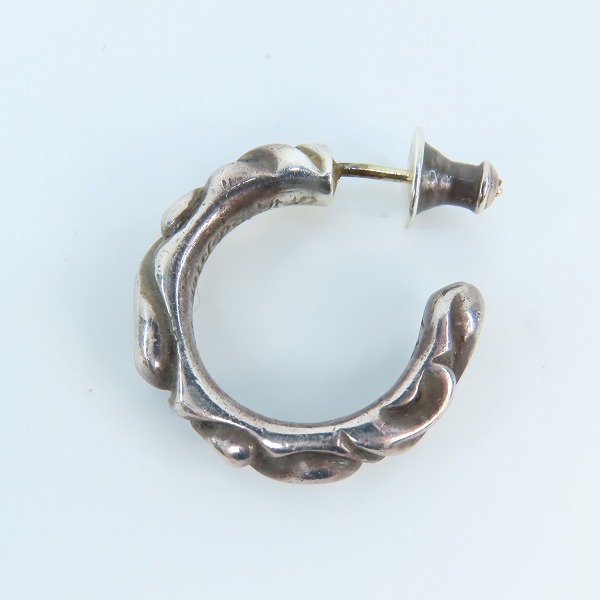実際に弊社で買取させて頂いたCHROME HEARTS/クロムハーツ SCROLL HOOP SML/スクロール フープ ピアスの画像 1枚目