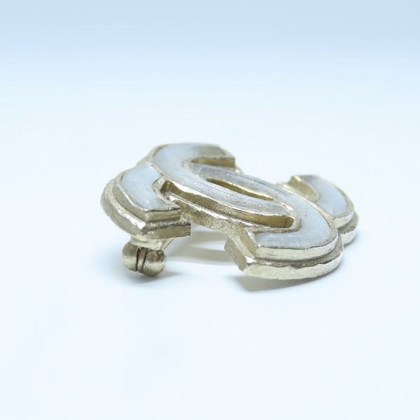 実際に弊社で買取させて頂いたCHANEL/シャネル ココマーク ブローチの画像 2枚目