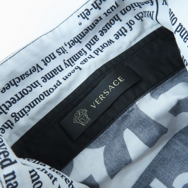 実際に弊社で買取させて頂いた【JPタグ】VERSACE/ヴェルサーチ 文字 総柄 長袖 ボタン シャツ A77215 A229318 PEVO/19/40の画像 6枚目