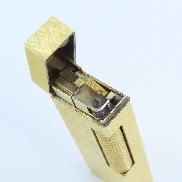 実際に弊社で買取させて頂いたdunhill/ダンヒル ローラー式/サイドローラー ガスライター ゴールドカラーの画像 4枚目