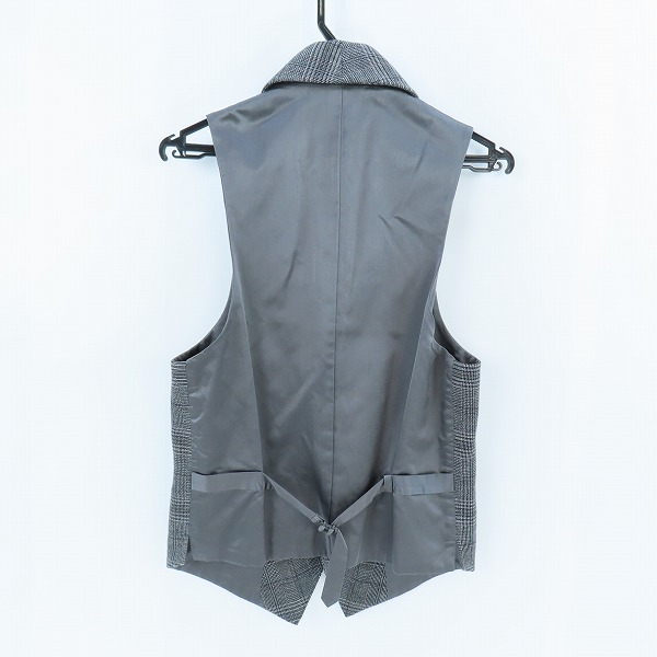 実際に弊社で買取させて頂いたKAZUYUKI KUMAGAI ATTACHMENT/カズユキクガマイ アタッチメント ホック ベスト/1の画像 1枚目