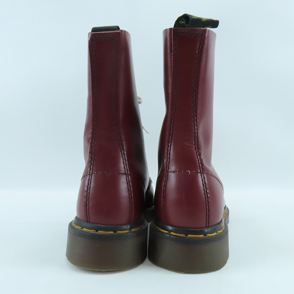 実際に弊社で買取させて頂いたDr.Martens/ドクターマーチン イングランド製/英国製 10ホールブーツ チェリーレッドの画像 1枚目