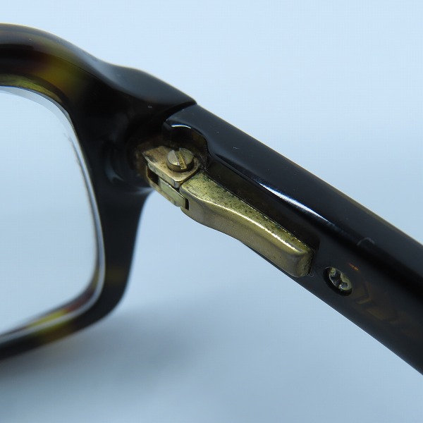 実際に弊社で買取させて頂いたEMPORIO ARMANI/エンポリオアルマーニ 眼鏡/メガネフレーム EA3010Fの画像 4枚目