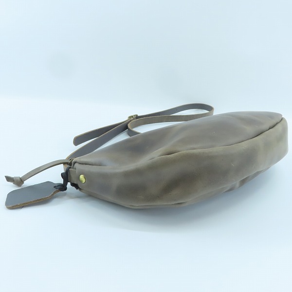 実際に弊社で買取させて頂いたHERTZ/ヘルツ ムーンショルダーバッグの画像 2枚目