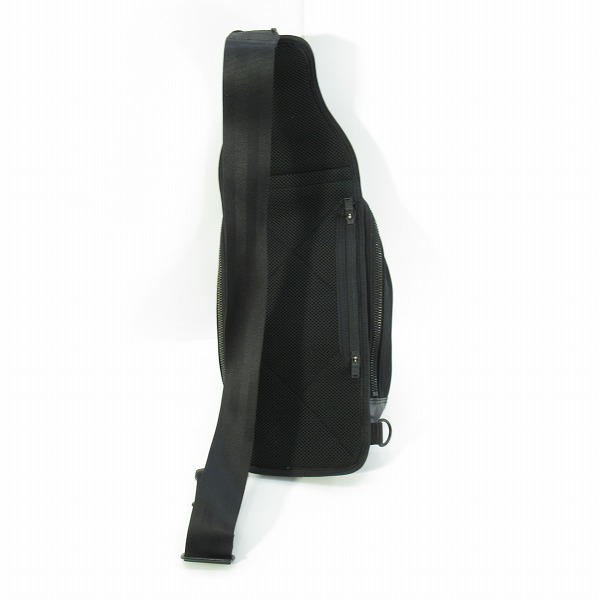 実際に弊社で買取させて頂いたPORTER/ポーター HEAT/ヒート ワンショルダーバッグ/ボディバッグの画像 1枚目