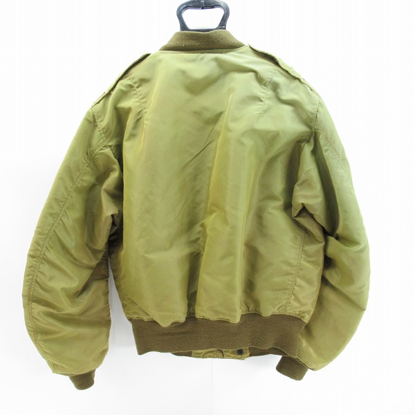 実際に弊社で買取させて頂いたBUZZ RICKSON'S/バズリクソンズ type L-2 フライトジャケット ワッペン M13811/40の画像 1枚目