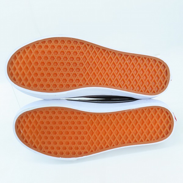 実際に弊社で買取させて頂いた【未使用】 VANS/バンズ OLD SKOOL DX/オールドスクール スニーカー 556436-0001/25.0の画像 2枚目