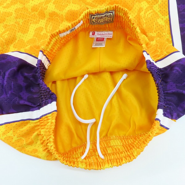 実際に弊社で買取させて頂いたA BATHING APE×mitchell&ness/アベイシングエイプ×ミッチェル＆ネス LOS ANGELES LAKERS JERSEY ショーツ/2XLの画像 6枚目